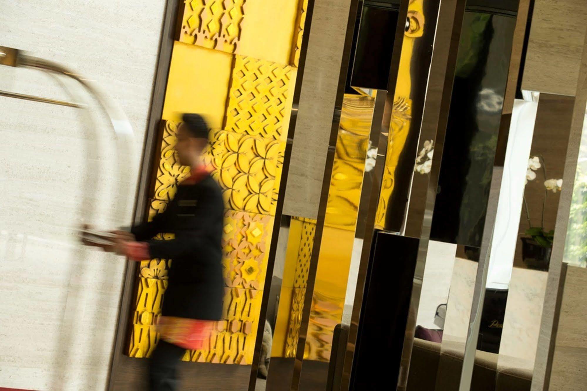 Hotel Santika Premiere Hayam Wuruk Jacarta Exterior foto