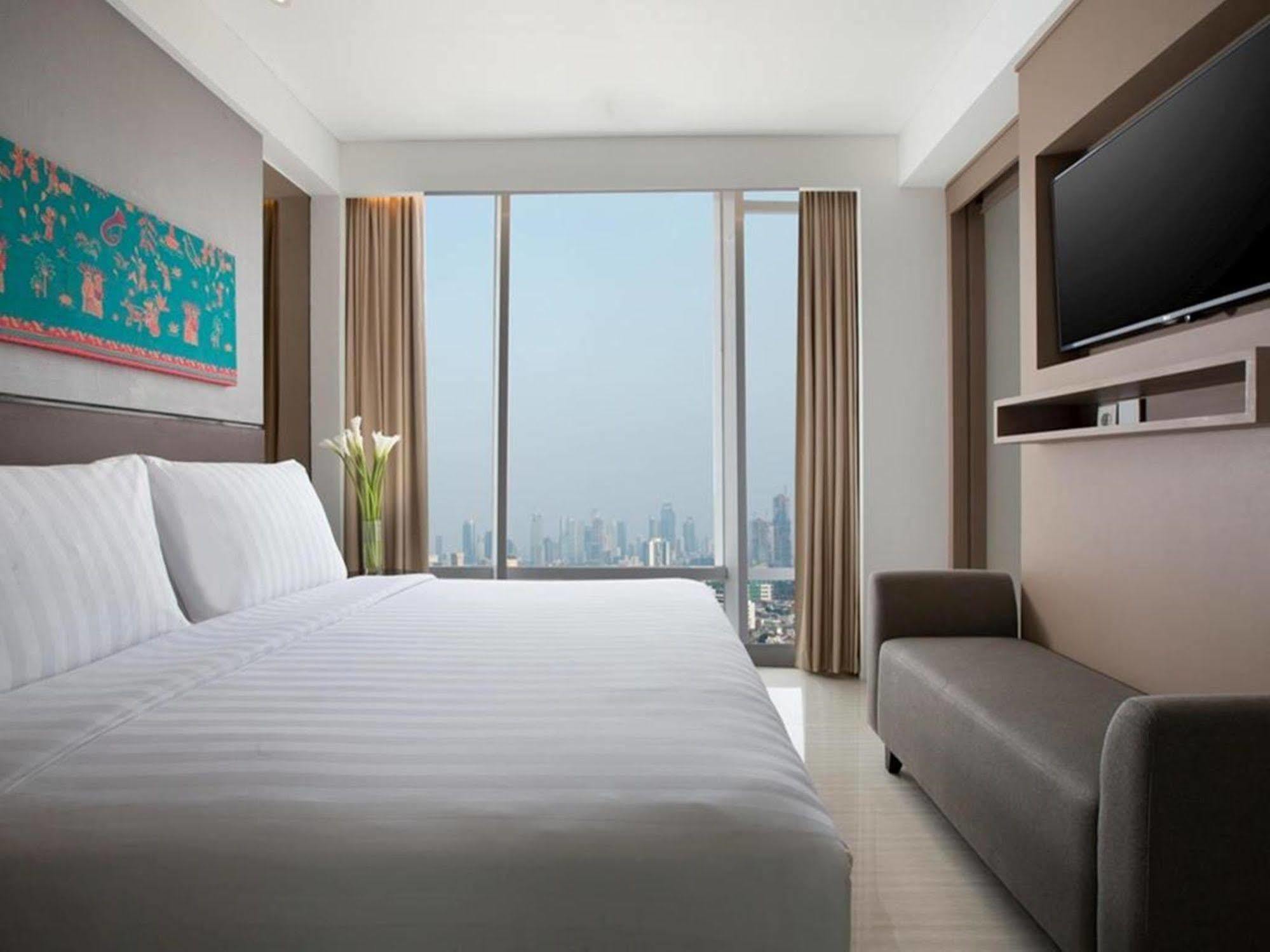 Hotel Santika Premiere Hayam Wuruk Jacarta Exterior foto